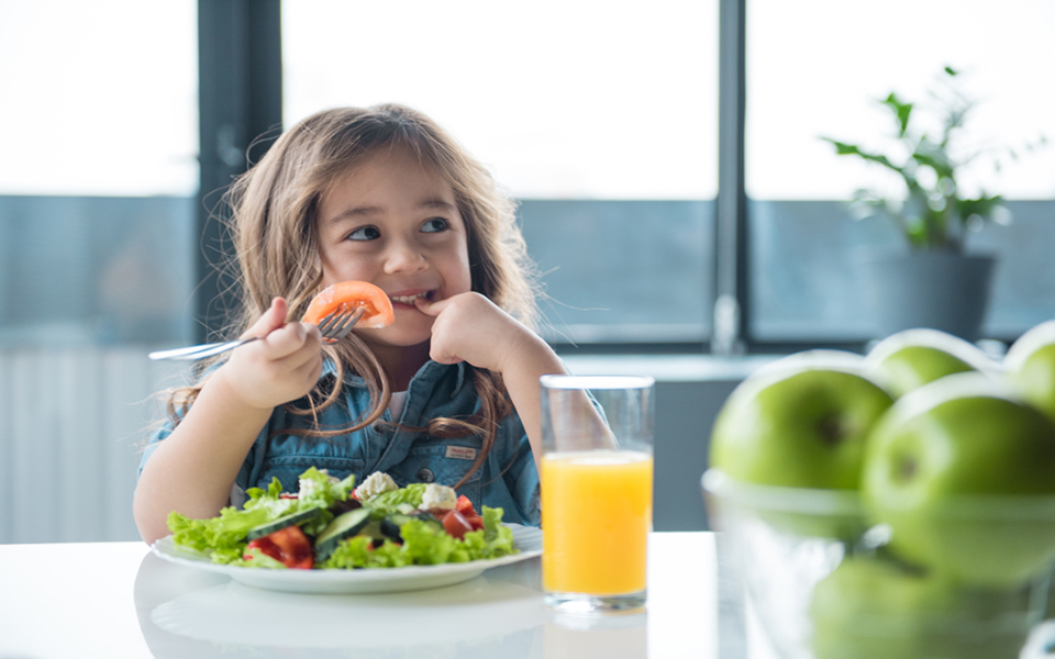 Educação alimentar: como ensinar as crianças a comer bem?